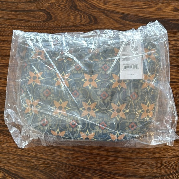 LUG SWIVEL, Tiles Teal, NWT - Picture 3 of 12